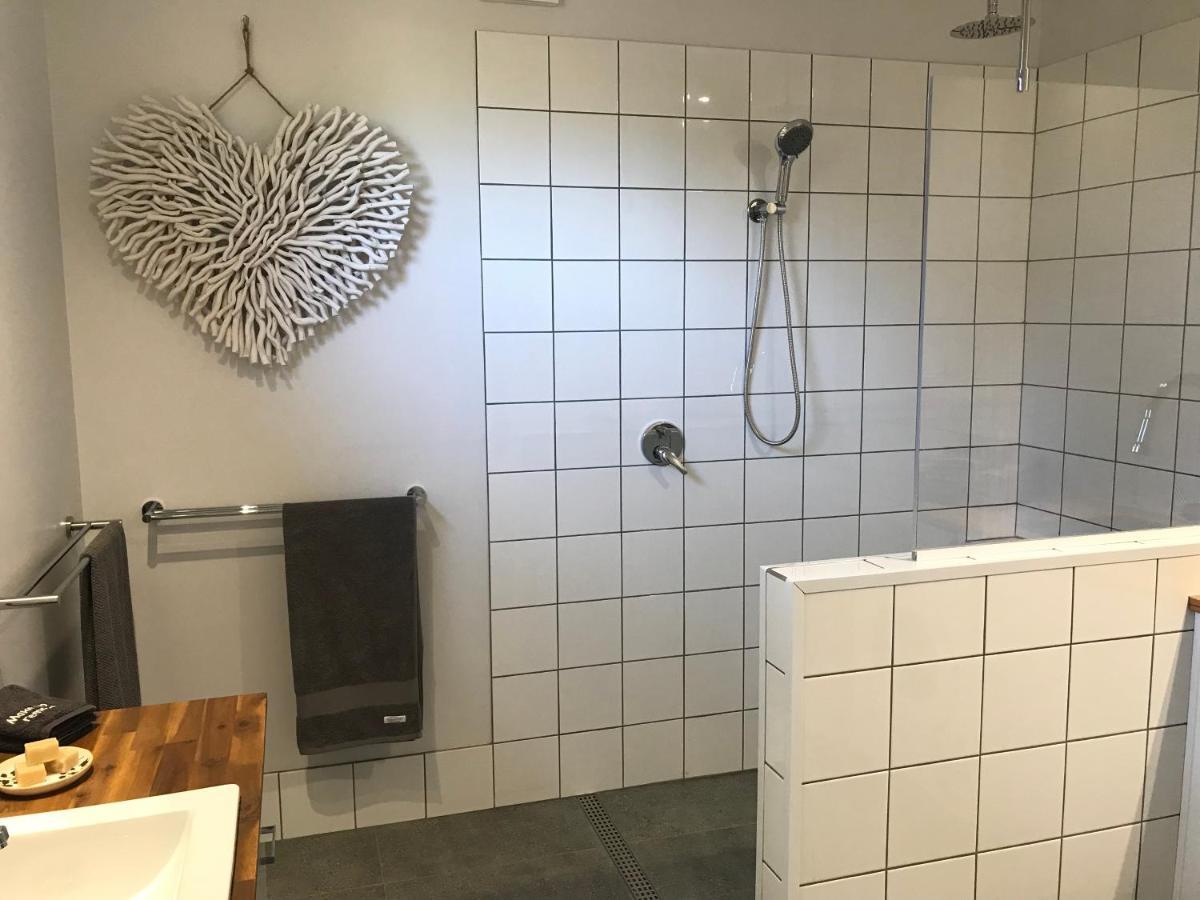 Gillys Guesthouse Metung Eksteriør bilde